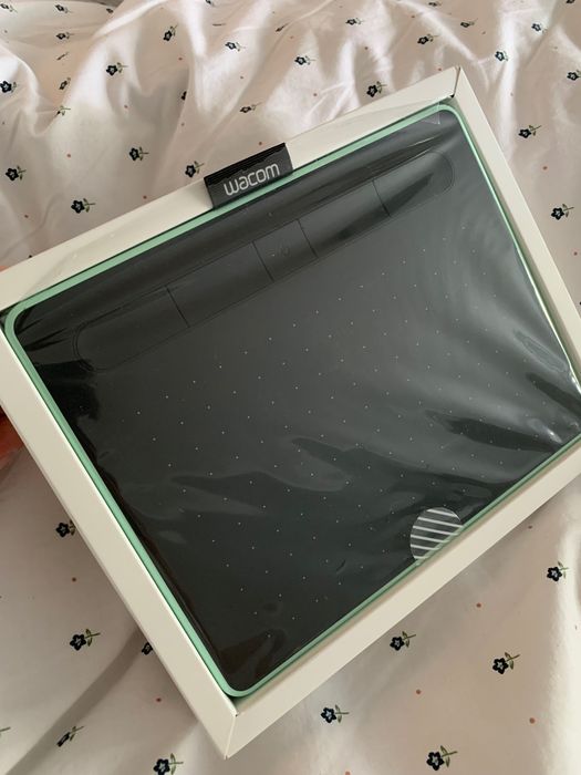 Tablet graficzny WACOM Intous M