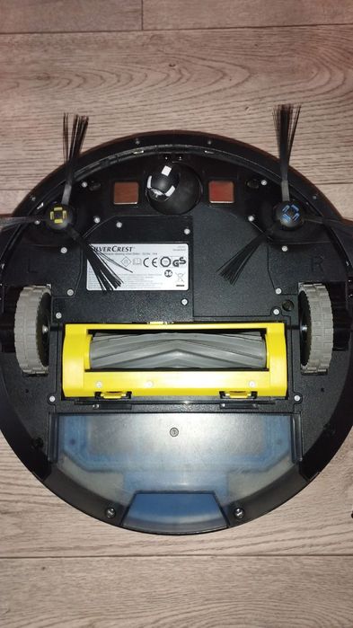 Робот-пылесос Silver Crest