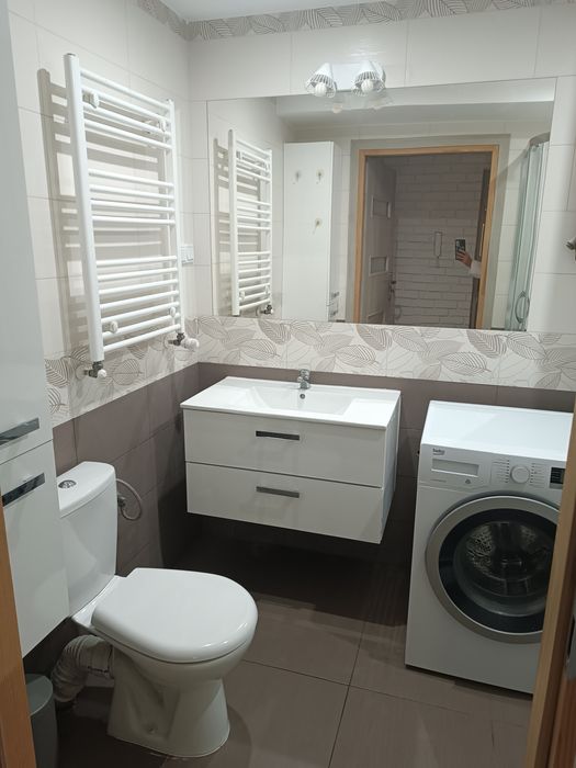 Miesz. 45 m, 2 pok. + kuch.1600 + 183 czynsz