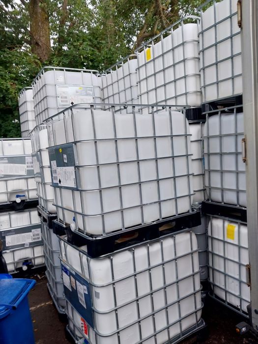 Zbiorniki 1000 ltr, Mauzer,czyste