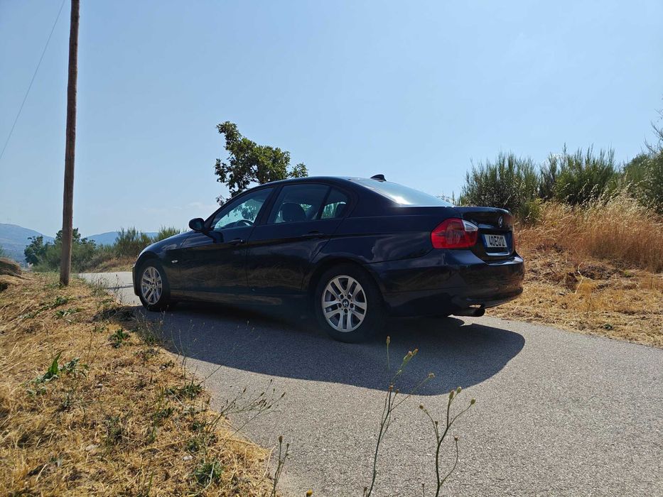 BMW 320d 177 cv com 279.000 km