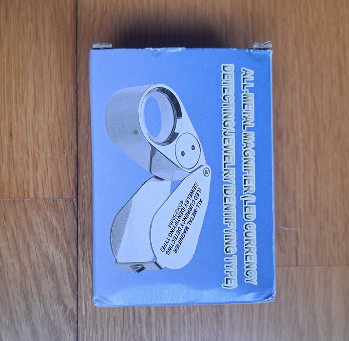 Lupa de Joalheiro 40X - Metálica - Lupa de Joias Dobrável com Iluminação LED UV - Como Novo