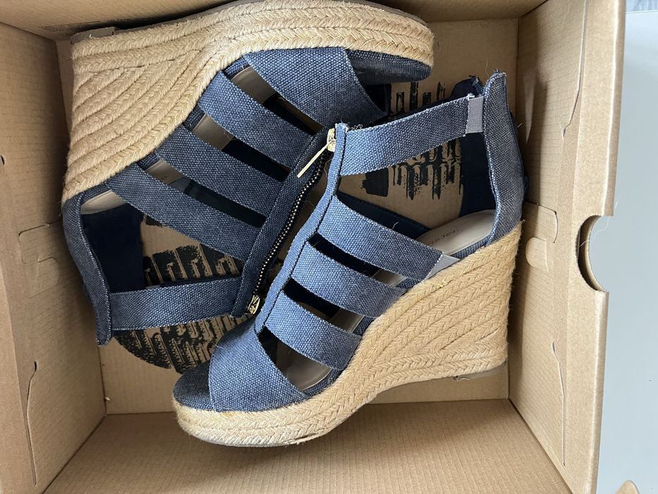 Graceland sandały espadryle na koturnie 39 granatowe