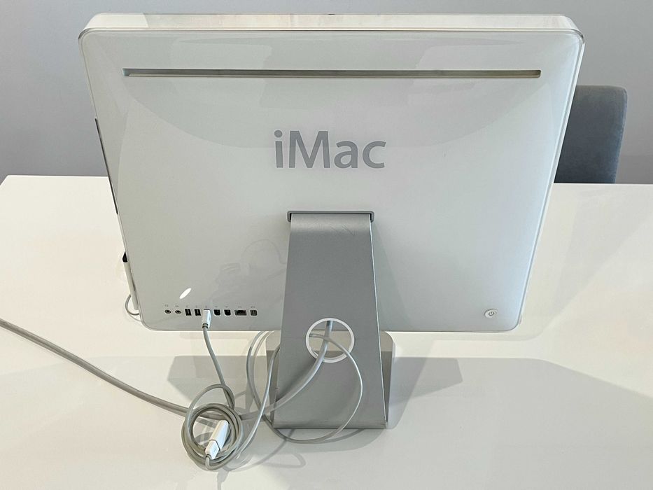 Apple iMac / Apple Remote / Apple Pro Keyboard / Apple Pro Mouse