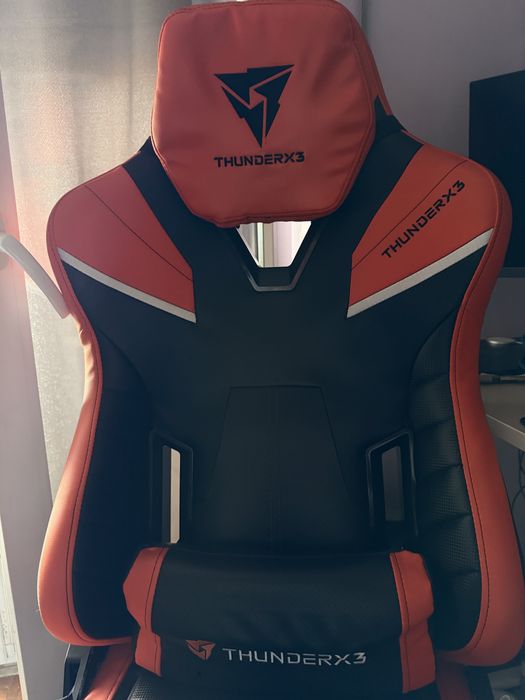 Cadeira Gaming THUNDERX3 TC5 (Até 150kg - Elevador a gás Classe 4 - Laranja)