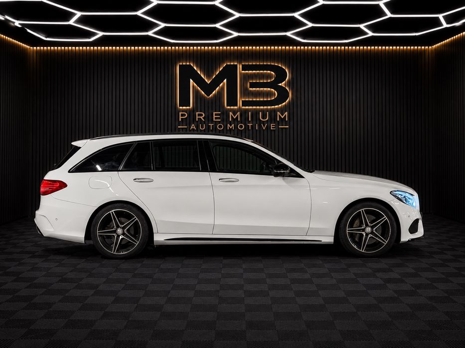 Mercedes-Benz C250d AMG Pack Night (329€ mes)