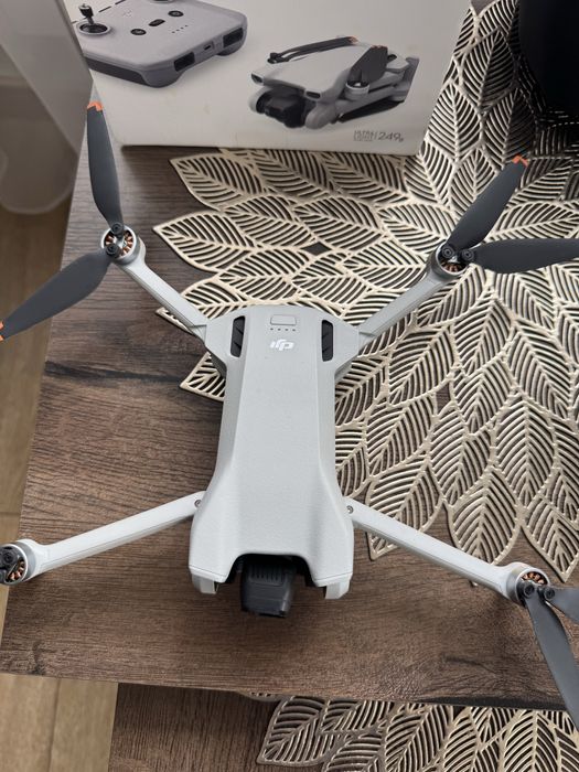 Dron Dji mini 3 jak nowy