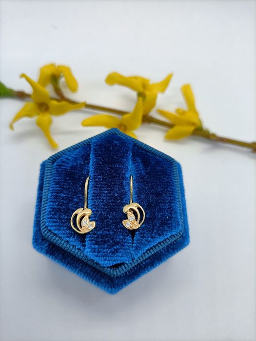 Klasyczne kolczyki ze złota, złoto pr 333