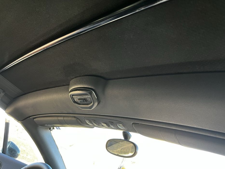 Audi tt автомобіль