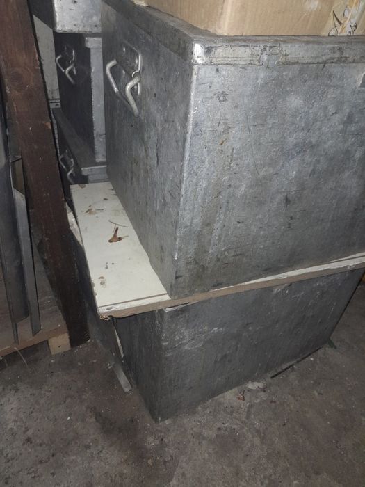 Pojemnik aluminiowy