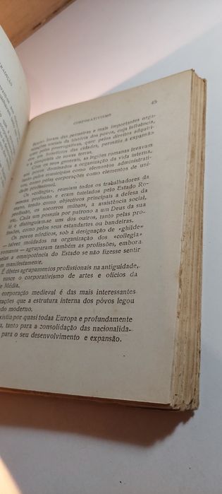 Corporativismo, Antecedentes e Princípios - Henrique Soares