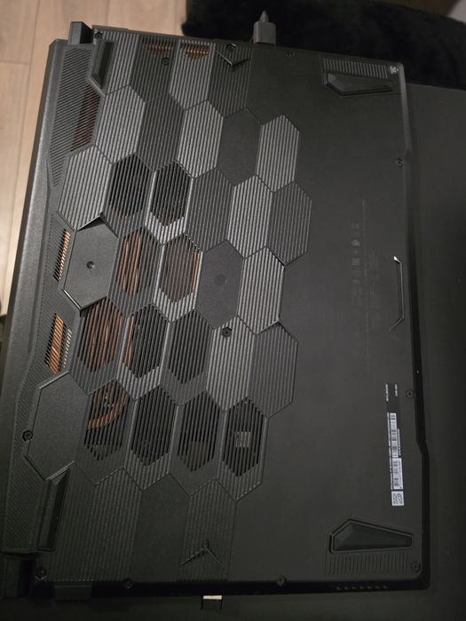 Idealny 144HZ Laptop Gamingowy MSI RTX4050