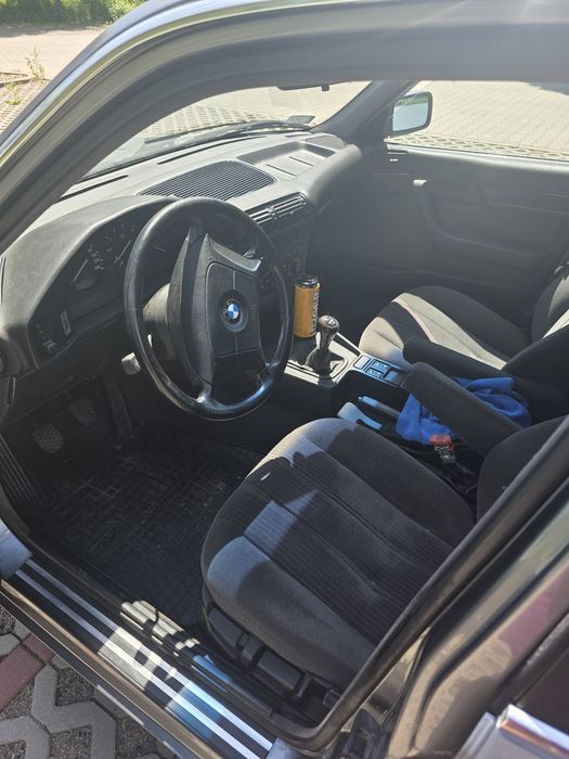 BMW E34 1.8i 115km 1994r. Lift