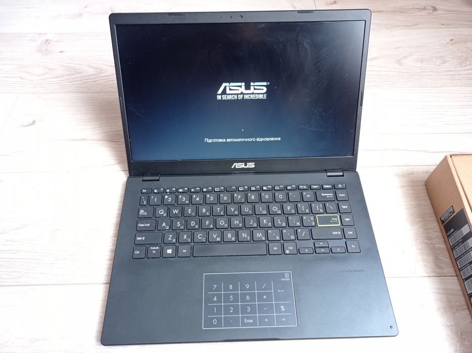 Ноутбук asus e410m