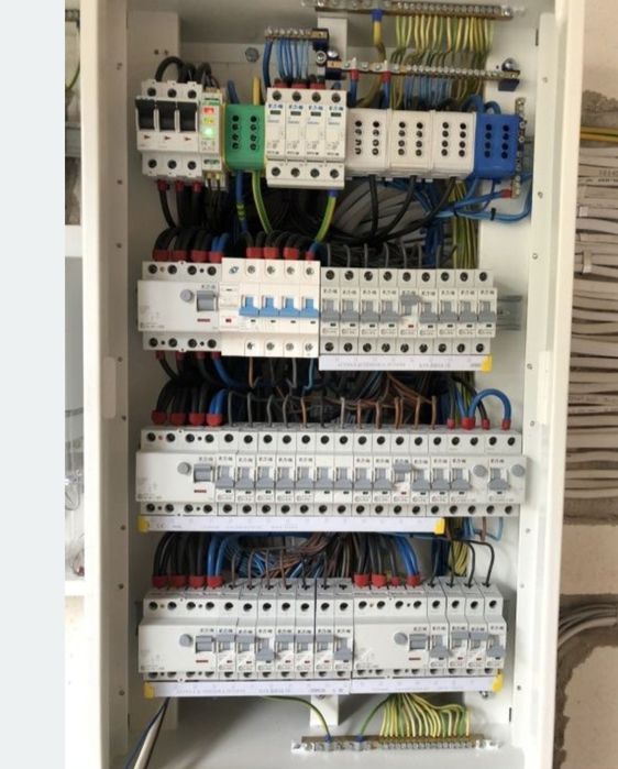 Elektryk Usługi Elektryczne