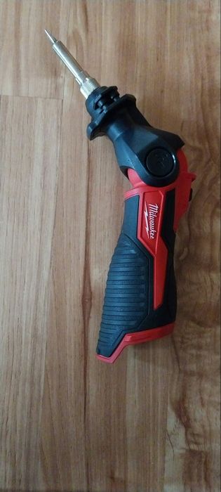 Milwaukee. M12SI