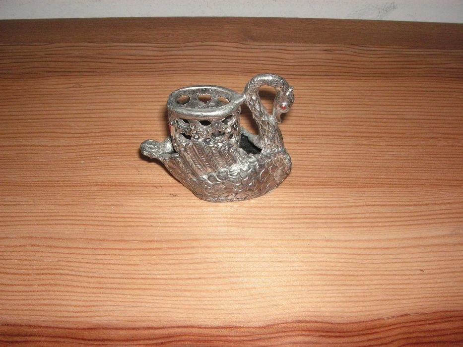 Caixas Guarda Jóias e Porta Isqueiro em estanho