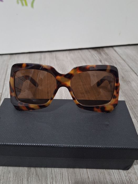 Gucci  okulary przeciwsłoneczne