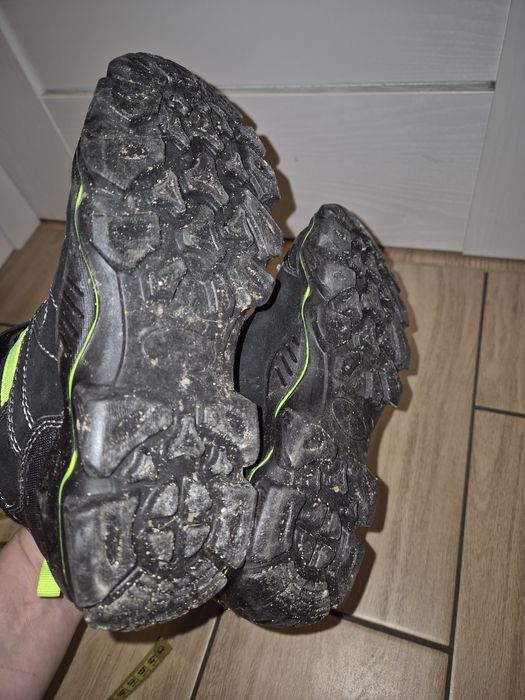 Buty zimowe 37 ocieplane