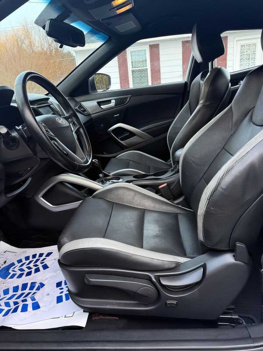 Hyundai Veloster Turbo      2016