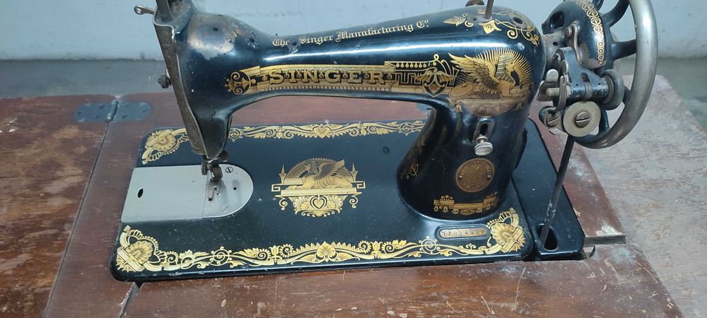 SINGER stare maszyny 2 szt.