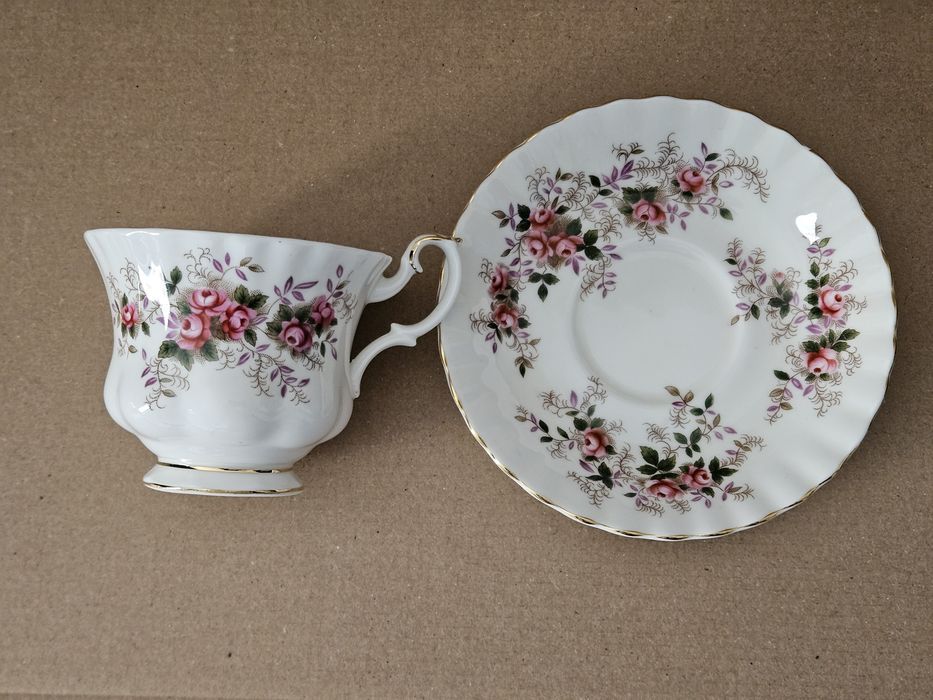Royal Albert Lavender Rose filiżanka porcelanowa