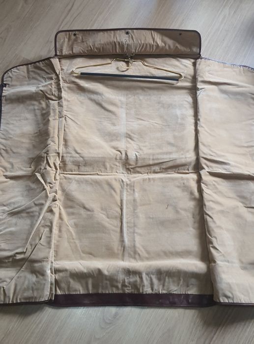 Porta Fatos em pele