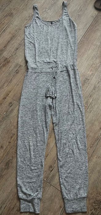 Riller & Fount Szary Kostium Jumpsuit r. M