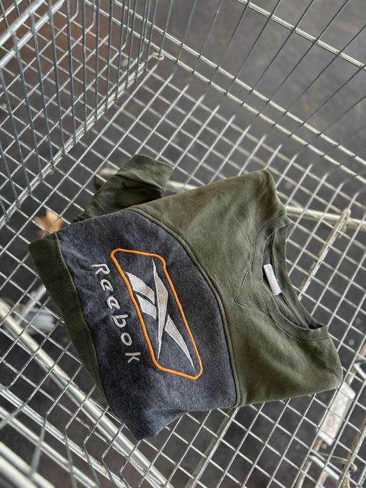 sweat Reebok rework – Tamanho S