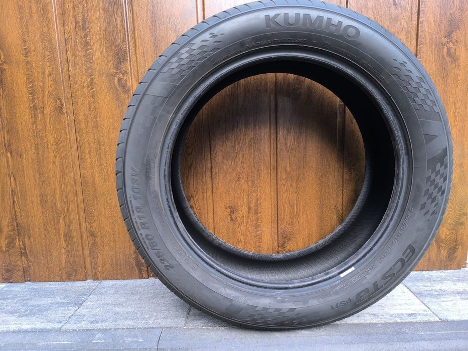 Opony letnie Nowe KUMHO  235/50/R19