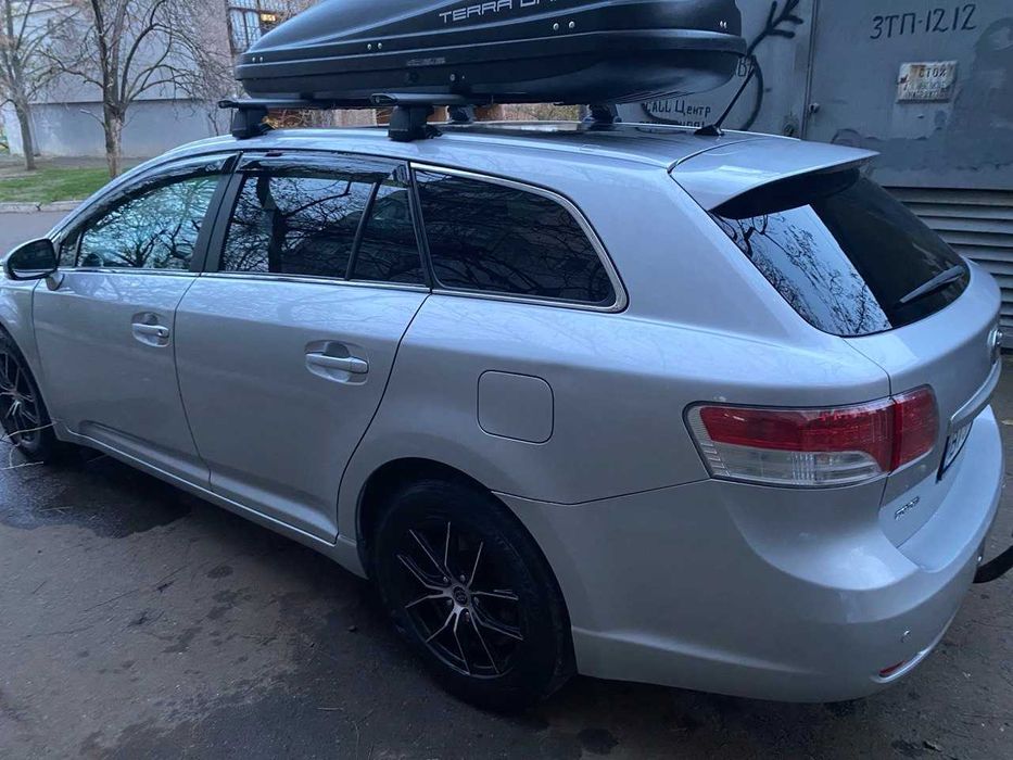 Продам Тойота Авенсис Т27 2010 г D4D 2.0 дизель