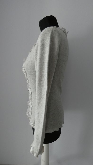 Sweter od Deni Cler