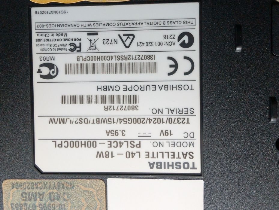 Toshiba satelitte L40-18W
