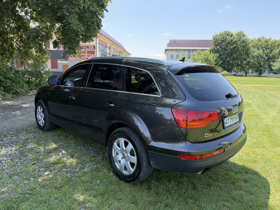 Ауді Q7 3.0Дизель