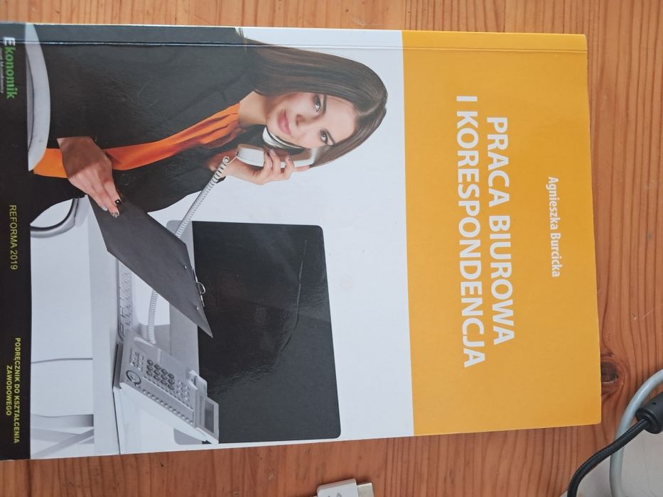Praca biurowa I korespondencja