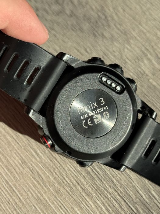 Garmin fenix 3 .