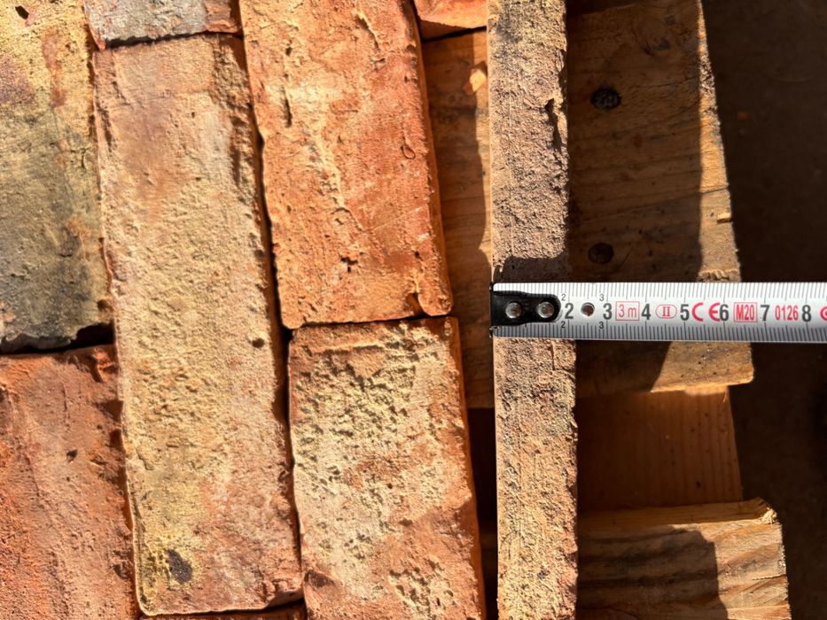 Płytki z lica cegły – oryginalne, rozbiórkowe