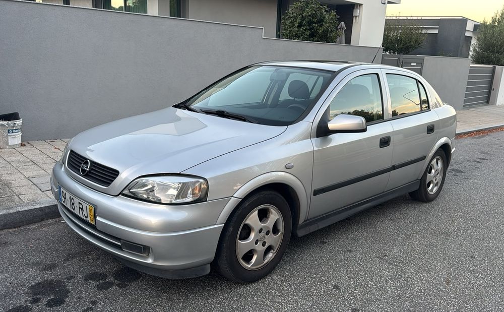 Opel Astra 1.4 Club