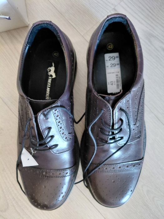 Nowe męskie buty z Holandii skóra 43