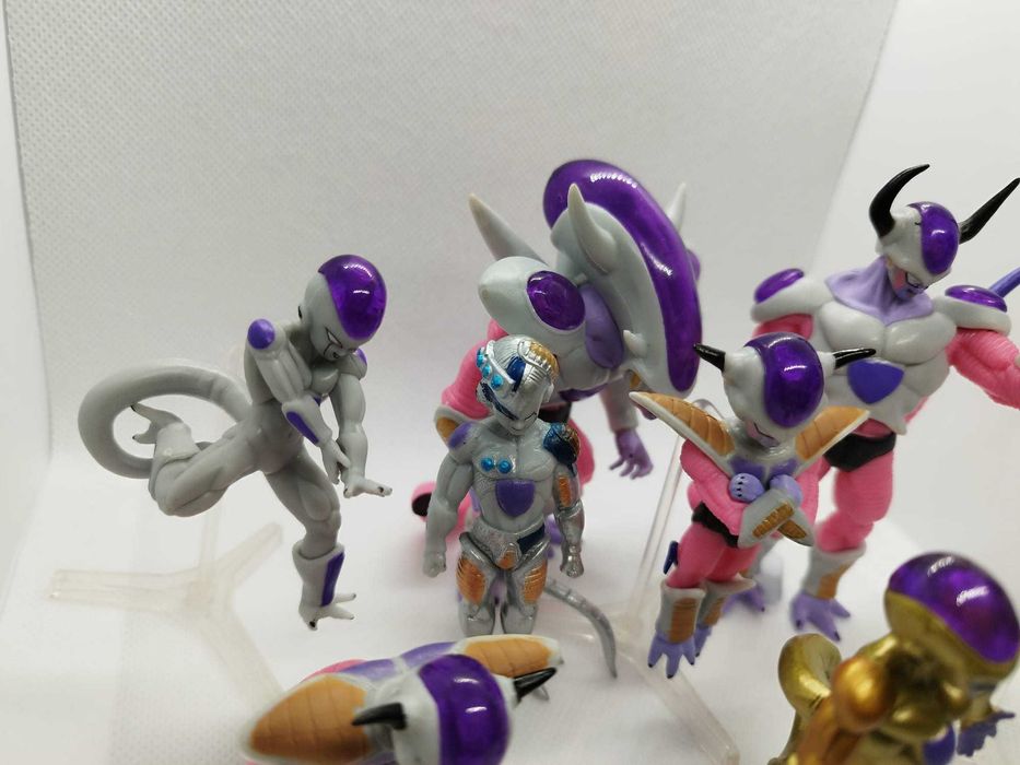 Dragon Ball Z  Frieza All Forms 8 Complete Figure Set