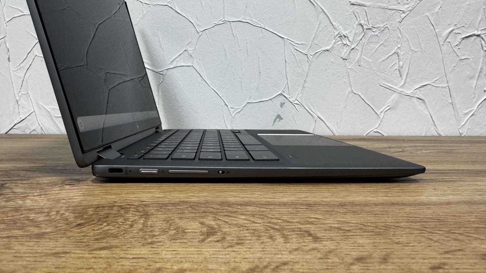 HP Chromebook x360 – i3-1115G4, 8GB RAM, 128GB SSD, 14” Touch