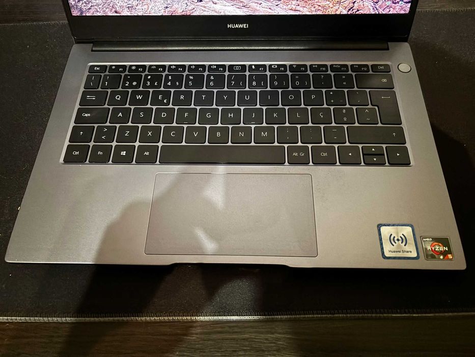 Huawei Matebook D14
