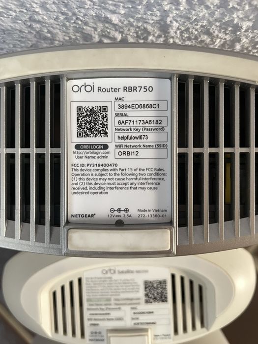 Netgear Orbi RBK653 AX3000 Wifi 6 Tri-Band Mesh