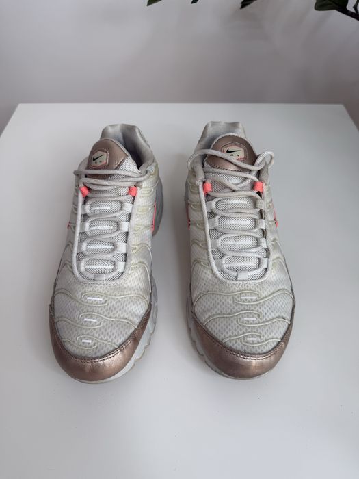 Кросівки Nike air  max Tn plus оригінал