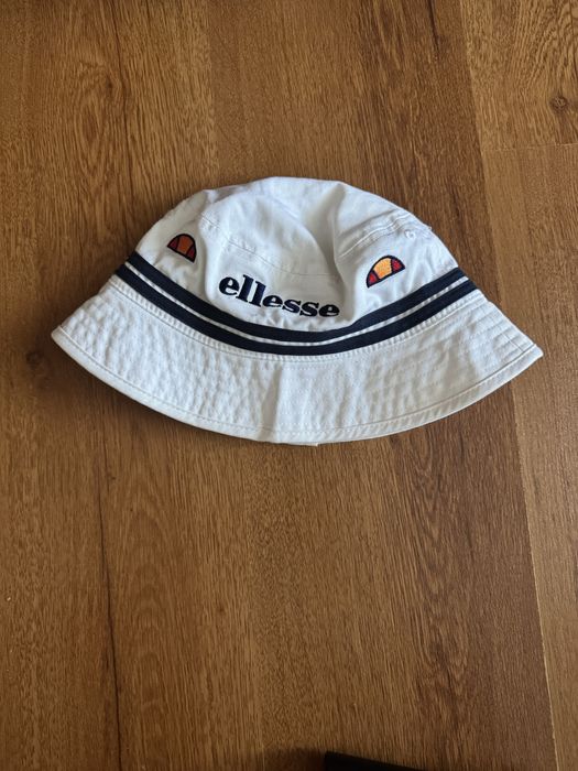 Панама ellesse.