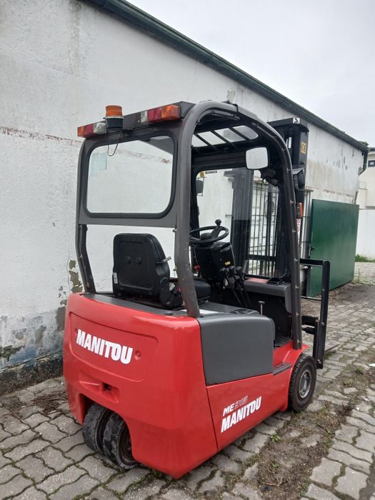 Empilhador eletrico 2009