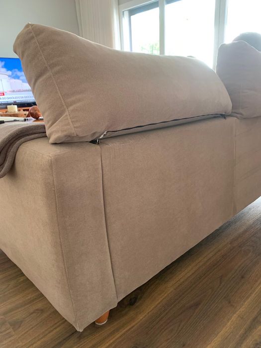 Sofá Sancal. Encosto reclinável.