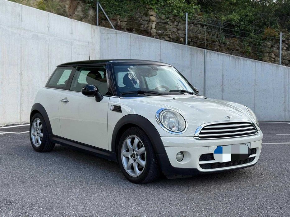 Mini Cooper D em ótimo estado