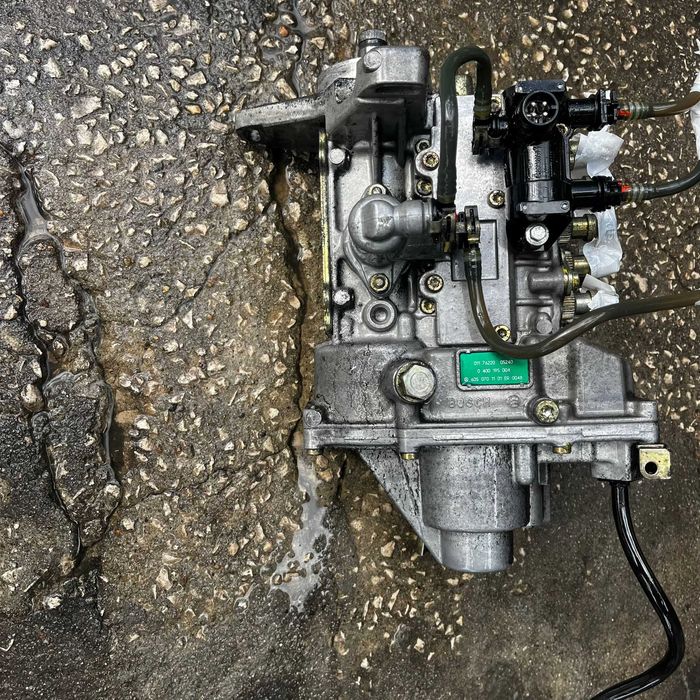 Bomba Injetora BOSH Mercedes C220 5 cilindros 1997