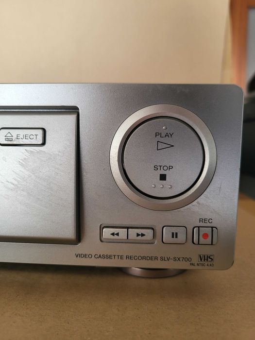 Videogravador VHS “Smart Engine” - SONY